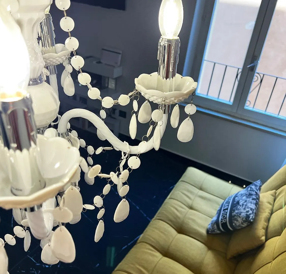 Urban Jungle Tortellinosuite Modena Italien